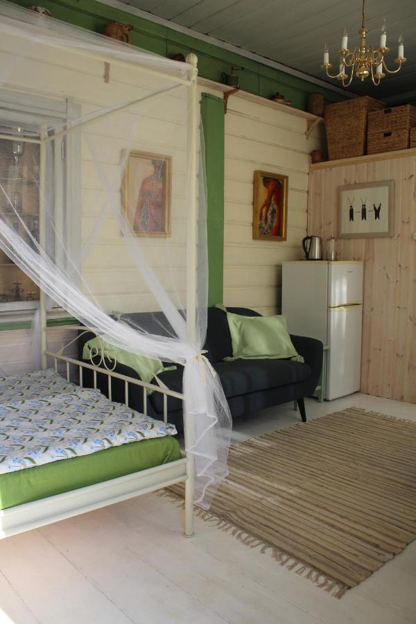 Suur-Lossi Apartments Haapsalu Buitenkant foto