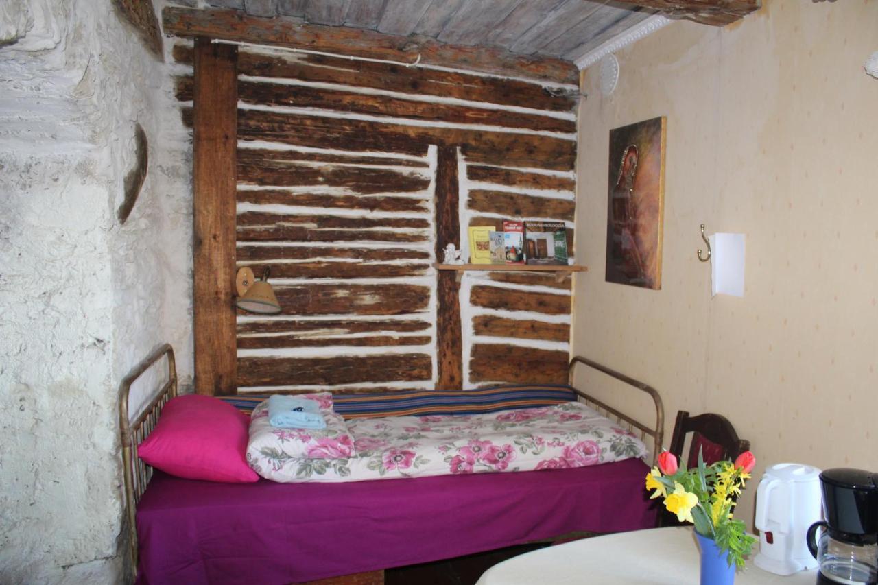 Suur-Lossi Apartments Haapsalu Buitenkant foto